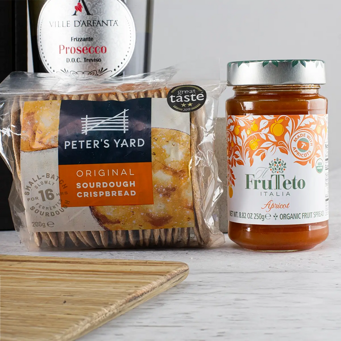 Prosecco & Cheese Gift Hamper close Up