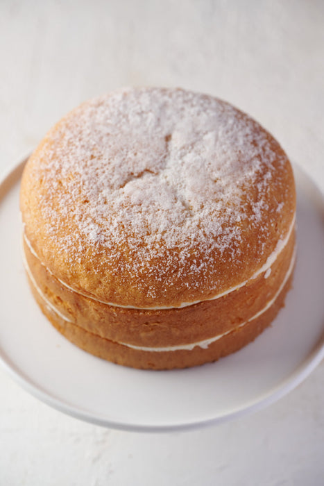 Victoria Sponge Cake - The Original Cake Company