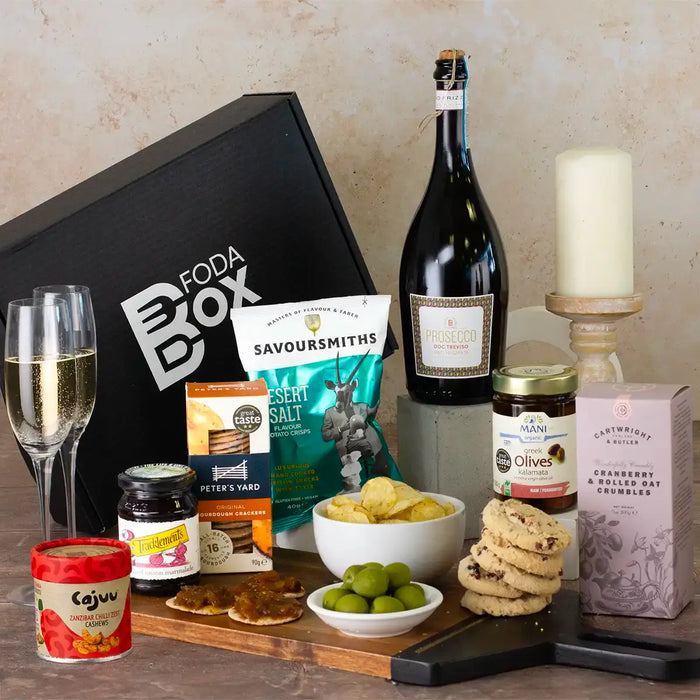 25-Z-PRO-009 Prosecco and Snacks Hamper