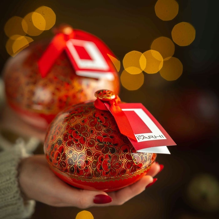 Milk Chocolate Crunchy Praline Centre Foiled Balls Filled Handmade Bonbonnière, 130g Gift Giving RJF Farhi 